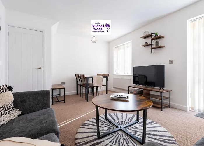 Parking - Spacious - Smart Tv - Self Checkin - Garden - King