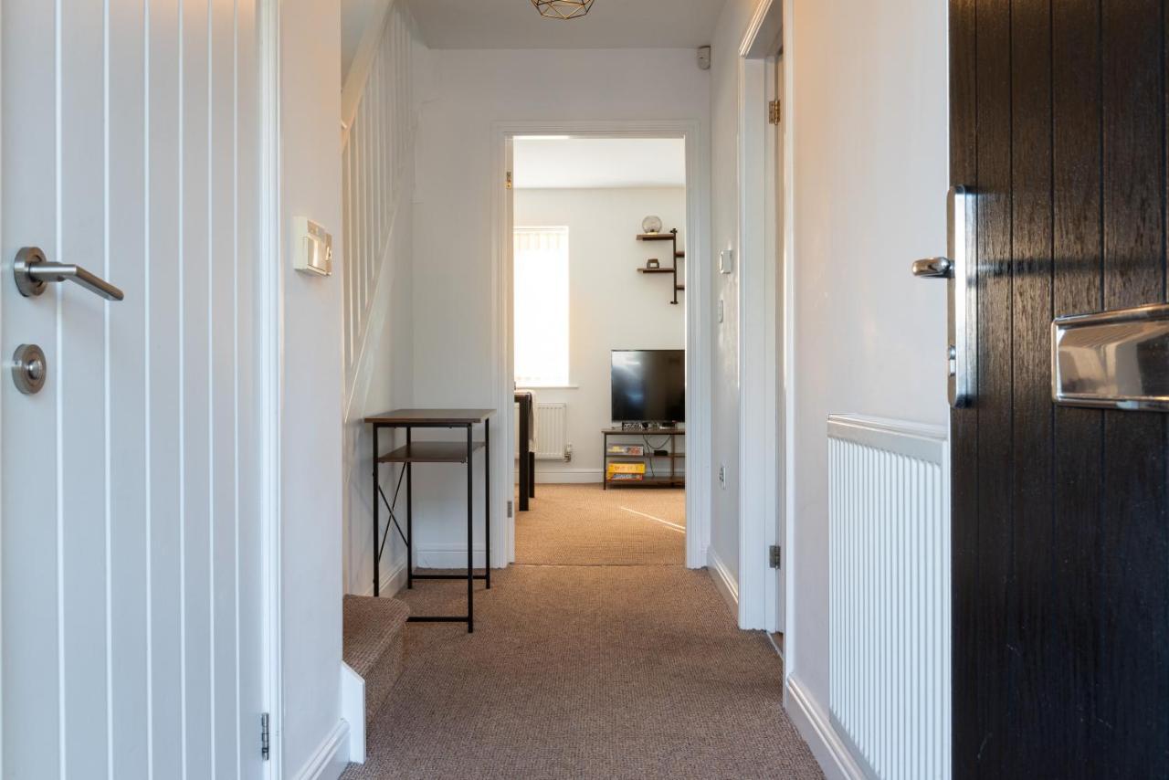 Parking - Spacious - Smart Tv - Self Checkin - Garden - King Derby